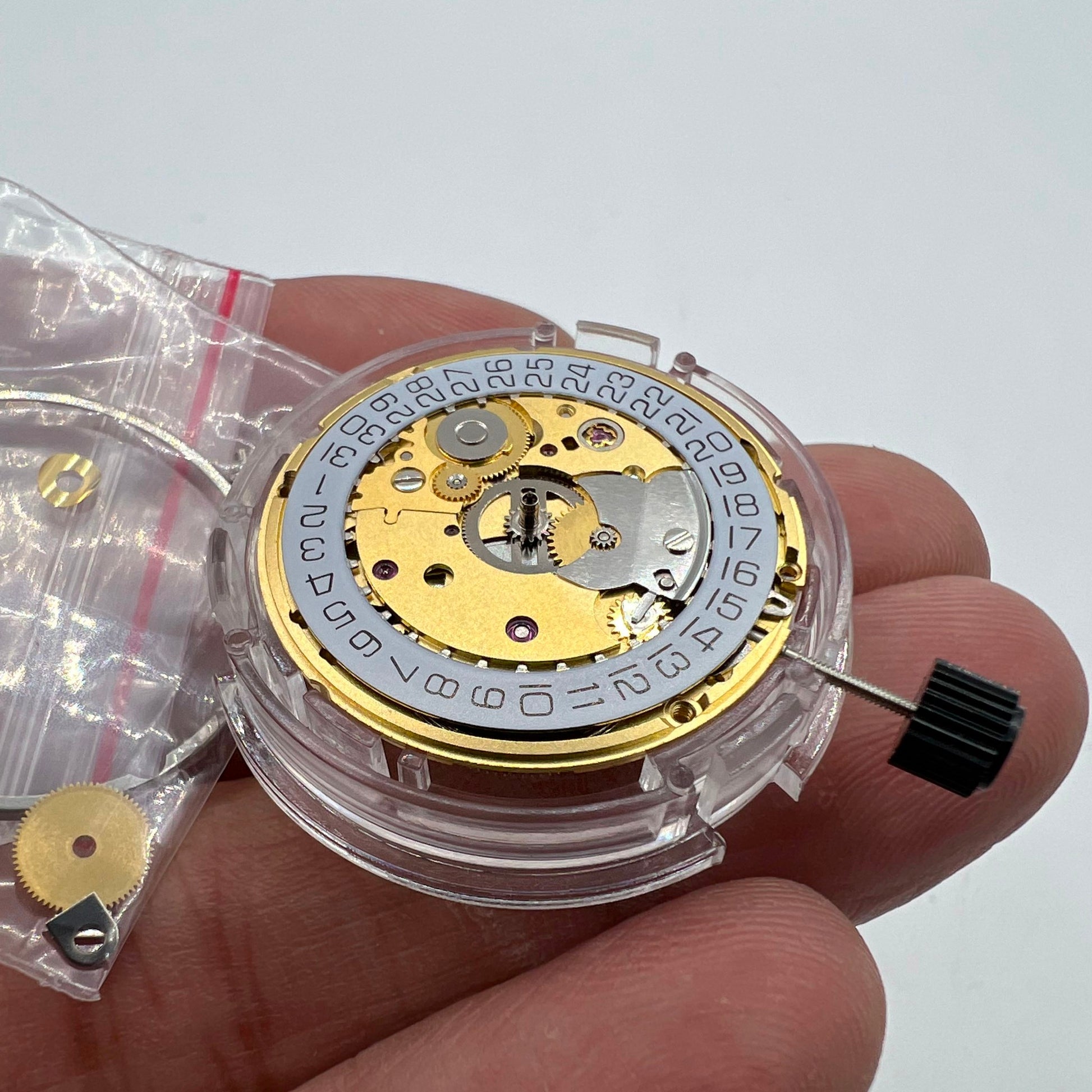 TIANJIN ST2130 golden mechanical watch movement with single calendar feature, compatible with 2836-2/2824-2 models.