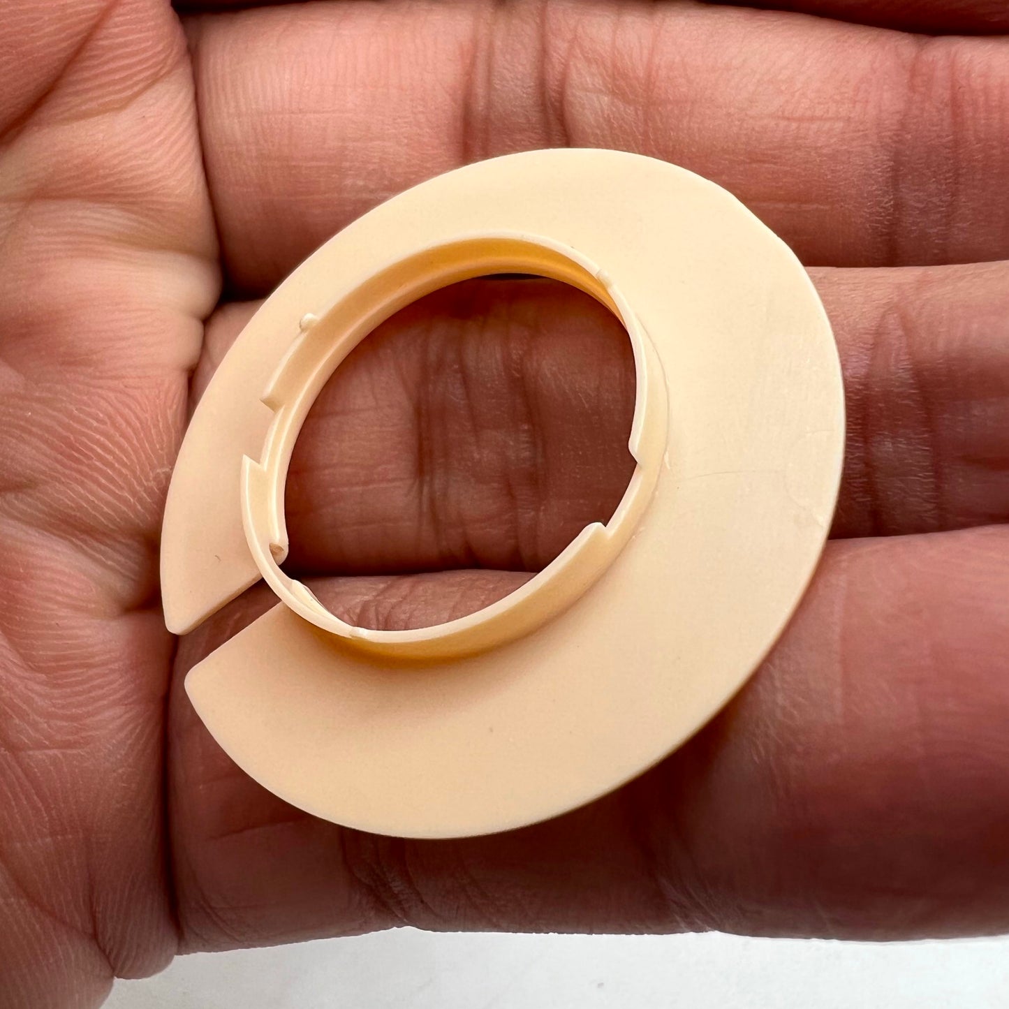 Spacer ring for ETA 803.114/804.114/255.411 watch movements, precision fixing ring.