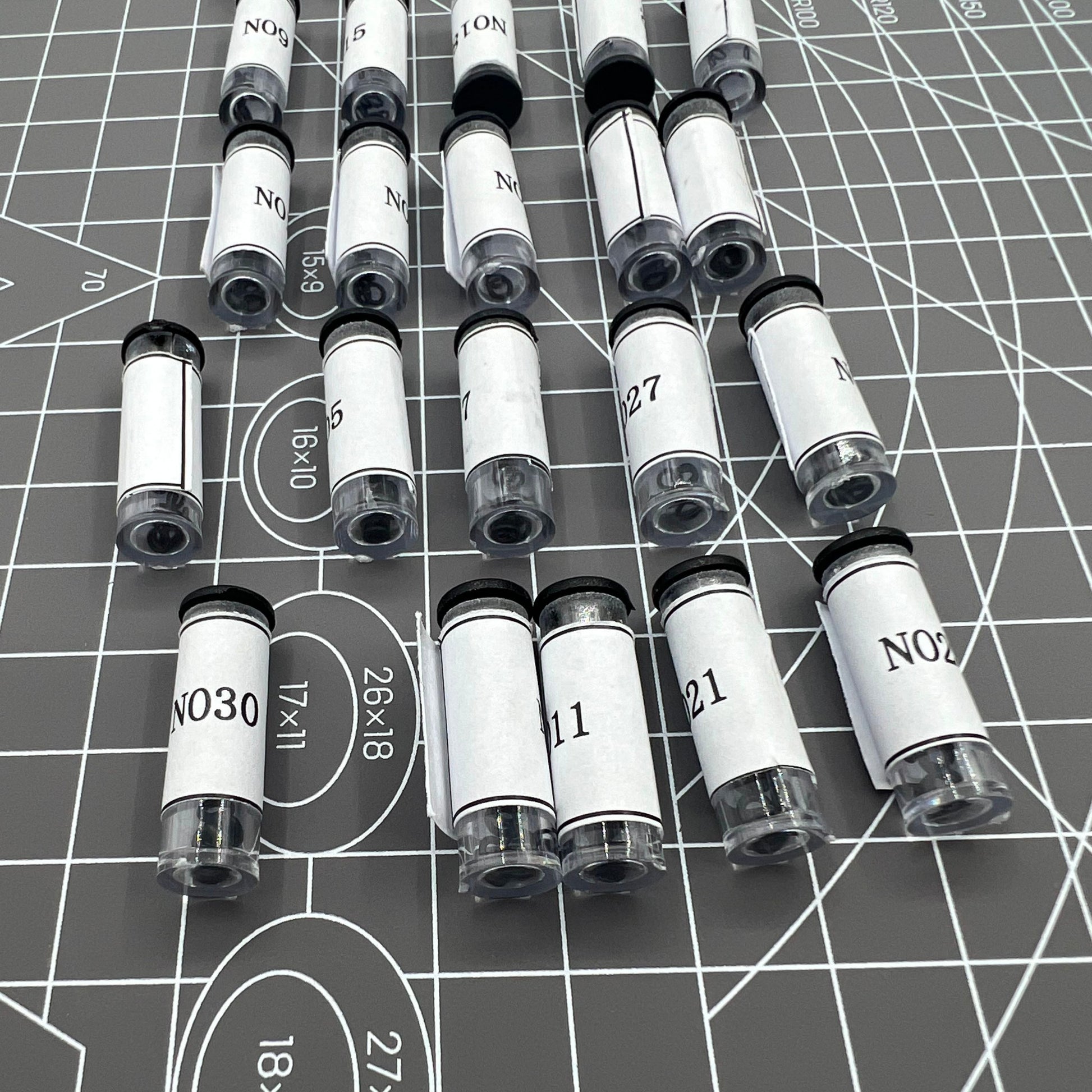 300pcs Japan Waterproof Mini O-ring Kit, 30 Sizes 1.5-1.8mm for Watch Crown Seal Replacement