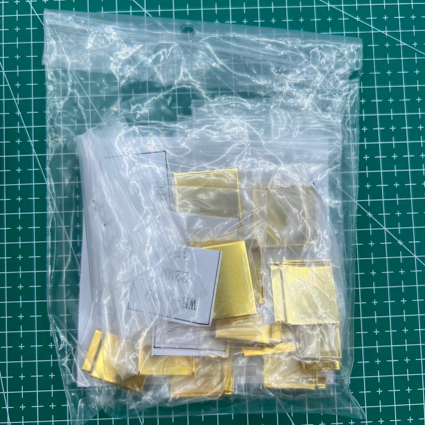 Golden watch strap extenders with clasps, 14PCS for adjustable bracelet length, fits multiple watch brands.