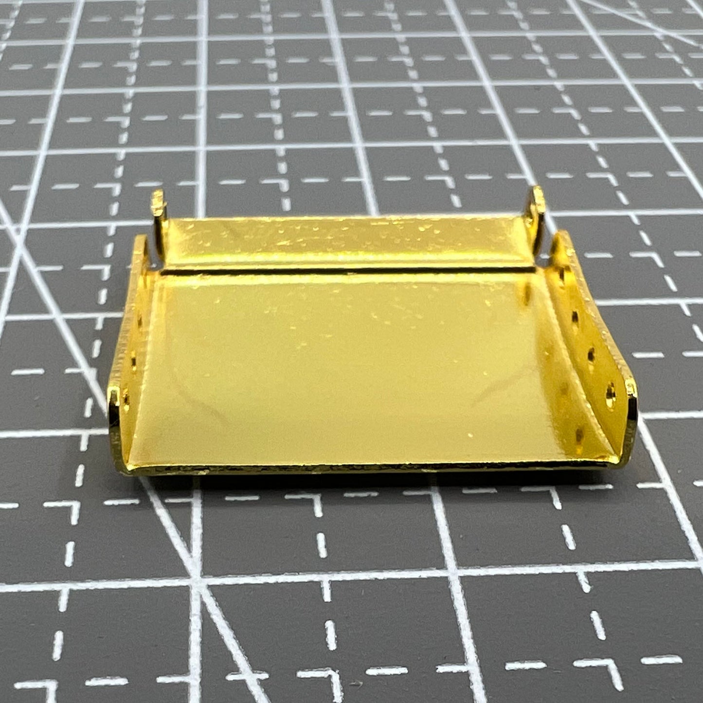 Set of 14 golden watch strap extenders with clasps, perfect for easy bracelet adjustments.