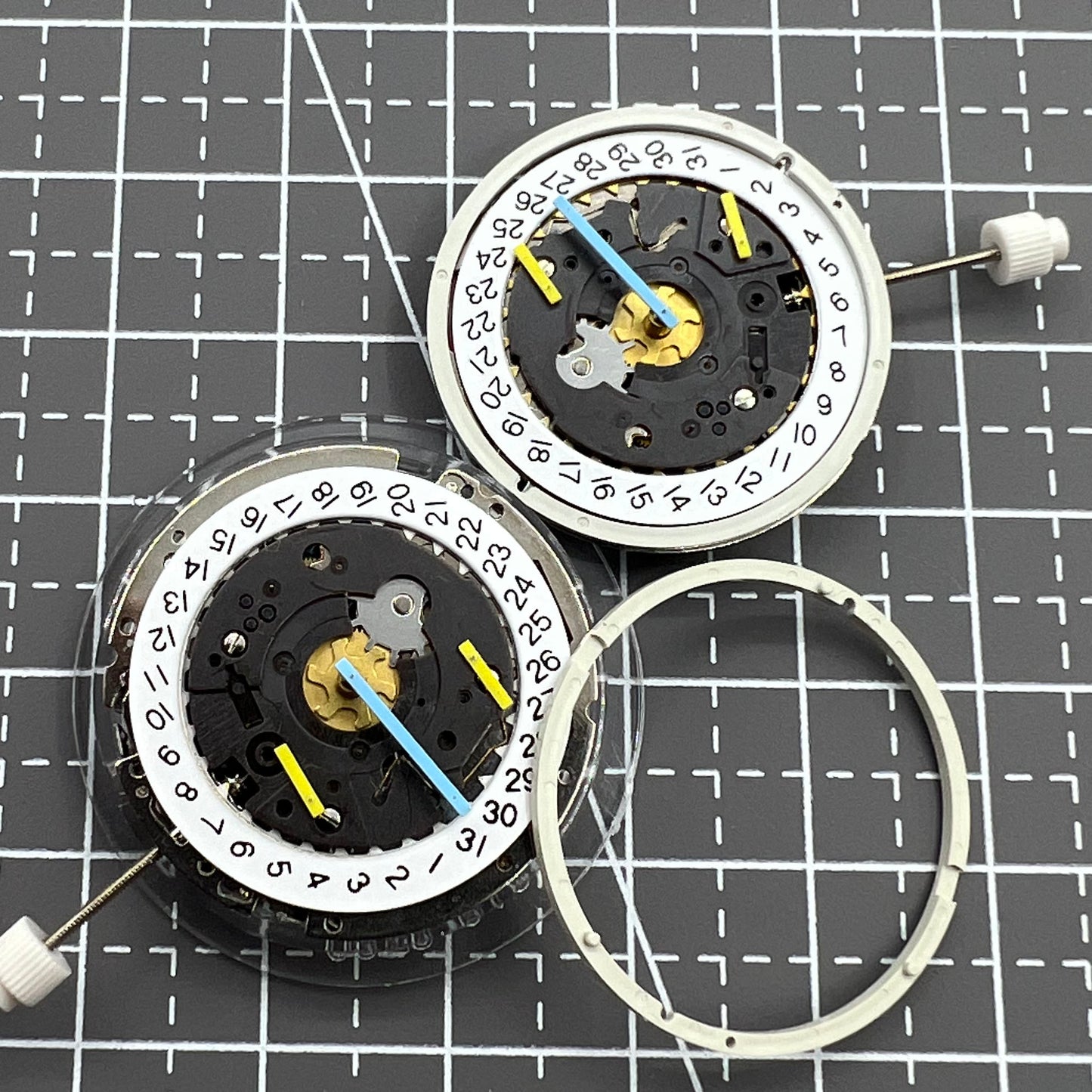 Swiss ISA 8162 quartz watch movement with date at 4, ideal replacement for accurate timekeeping by Original Swiss
