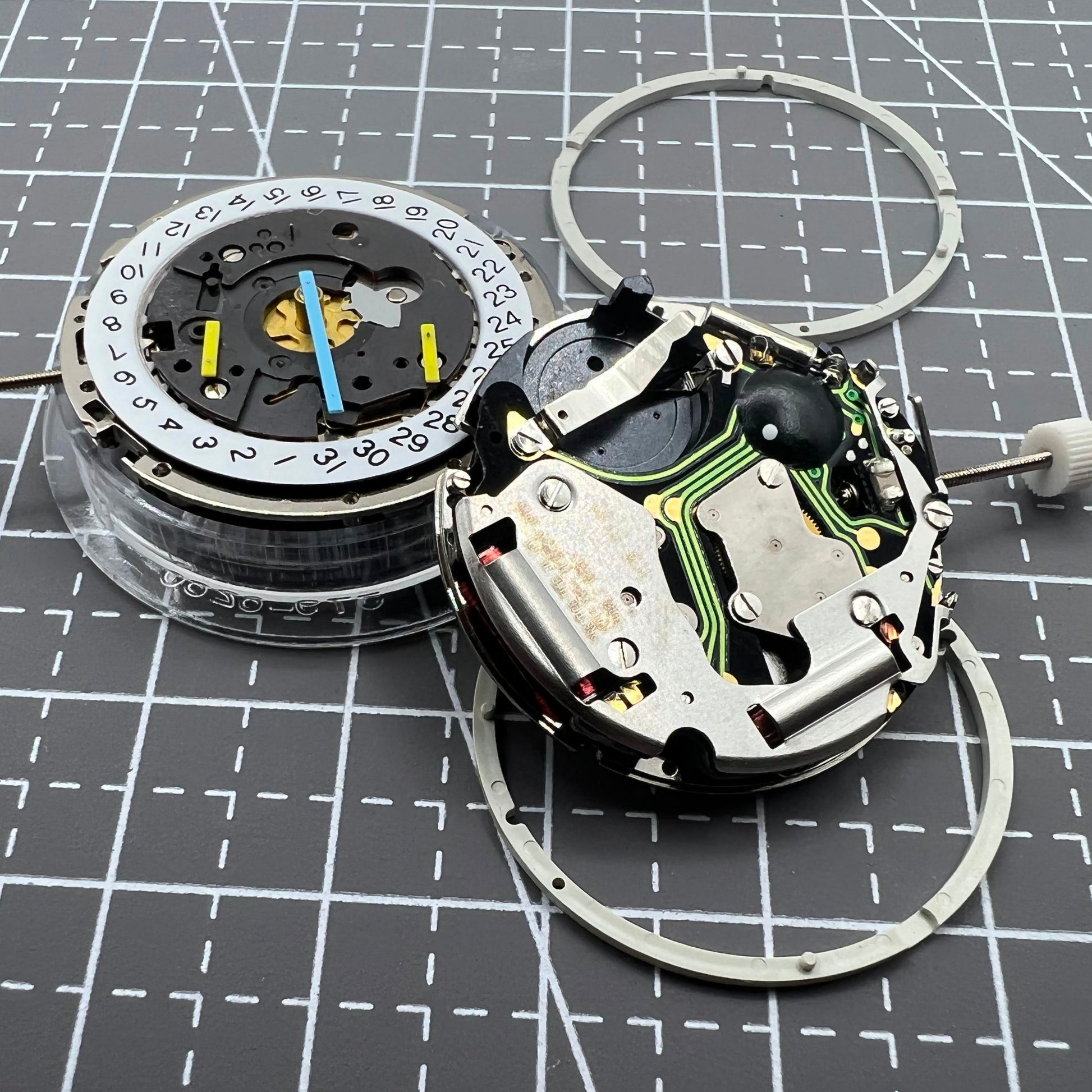 Original Swiss ISA 8162 watch movement with date at 4, quartz replacement for precise timekeeping