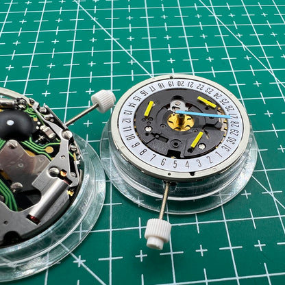Swiss Made ISA 8162 watch accessory with date at 6, quartz movement for precise, durable timekeeping.