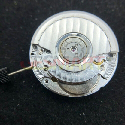 Caldenar Swiss Made ETA2892A2 V8 automatic watch movement with single calendar function.