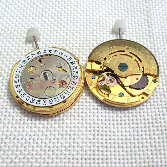 8205 2813 Automatisches mechanisches Uhrwerk, 3 Zeiger, goldenes MINGZHU 2813-Datum bei 3