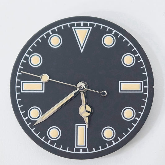 Vintage silver-trimmed watch dial with green lume hands for NH34 NH35 movement, classic style.