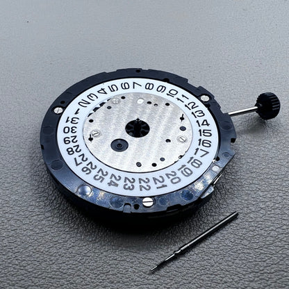 Japan Miyota 6S21 quartz watch movement with date display at 3 o'clock for precise timekeeping