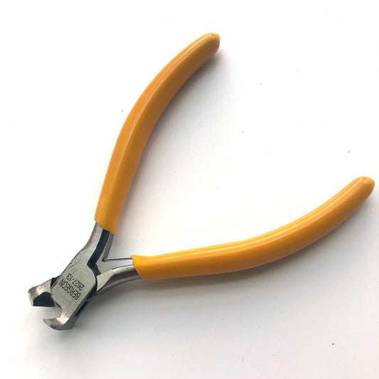 Bergeon 2627-13 Top Cutters with straight end for precise watch accessory trimming.