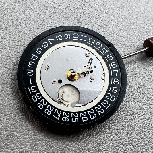 Mouvement à quartz Ronda 515 disque noir suisse hauteur 5,3 mm HCP3