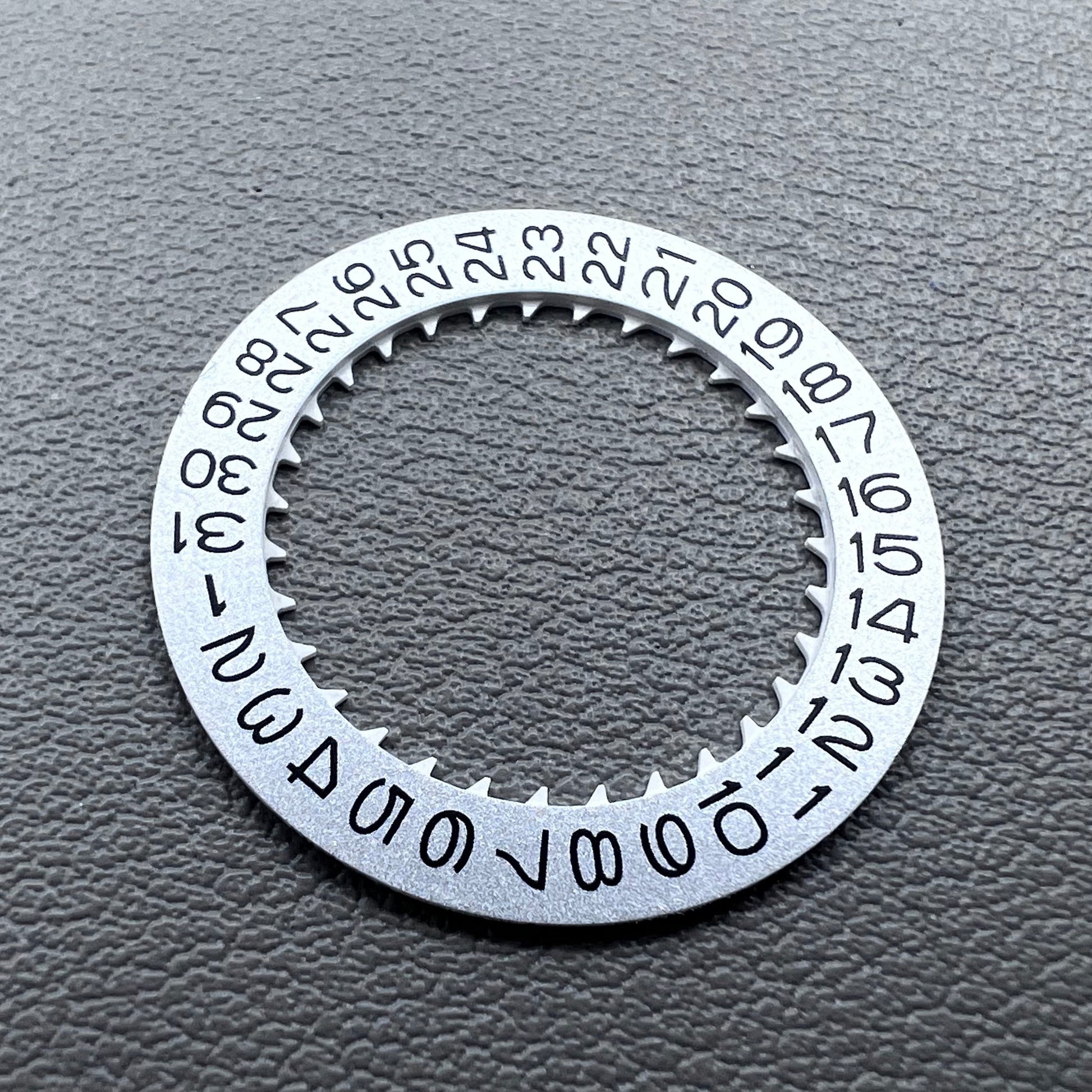 Vintage silver date disk wheel compatible with NH36 NH35 mechanical movement, Crown@3.8 accessory.