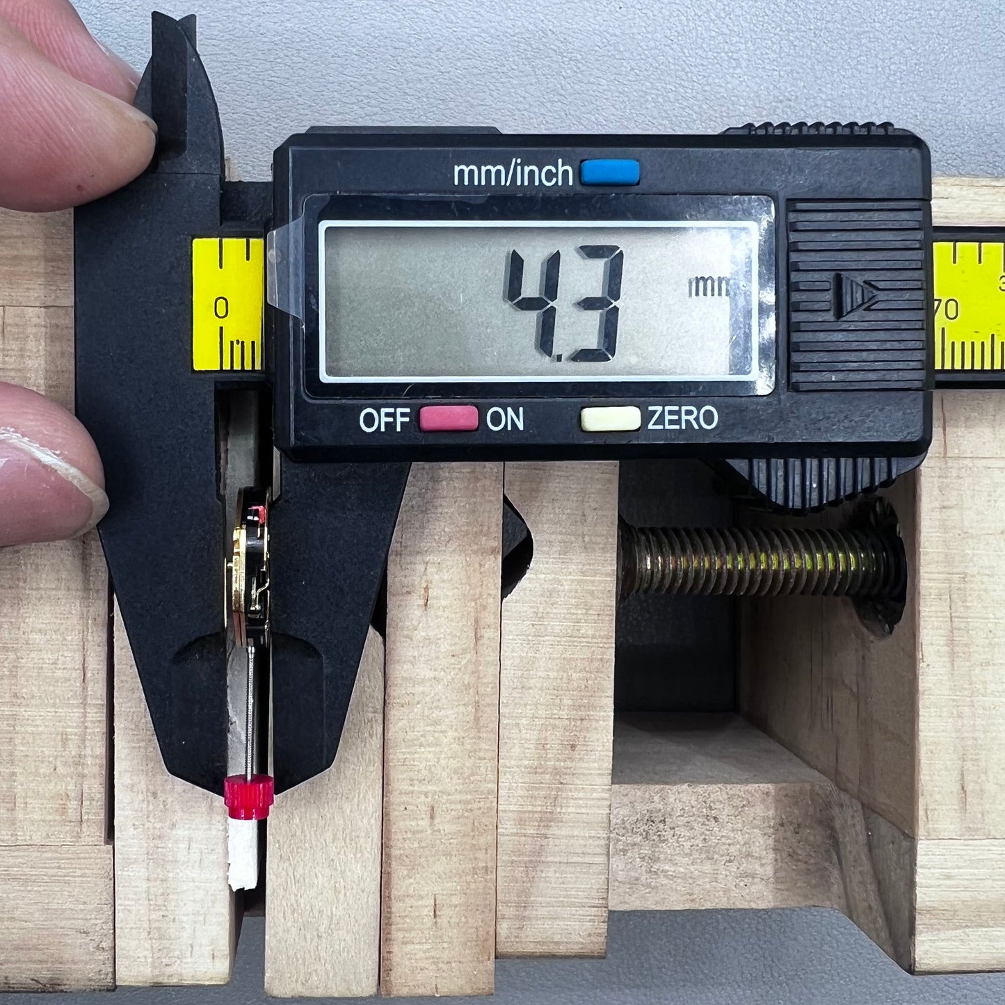 Swiss ETA 902.501 Golden Watch Quartz Movement