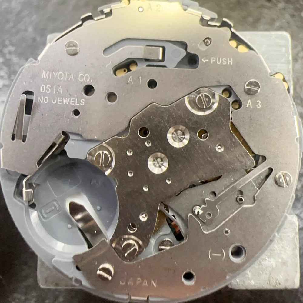 Japan Made Miyota OS1A Quartz Movement 3 Hands Single Calendar At 3 Watch Part