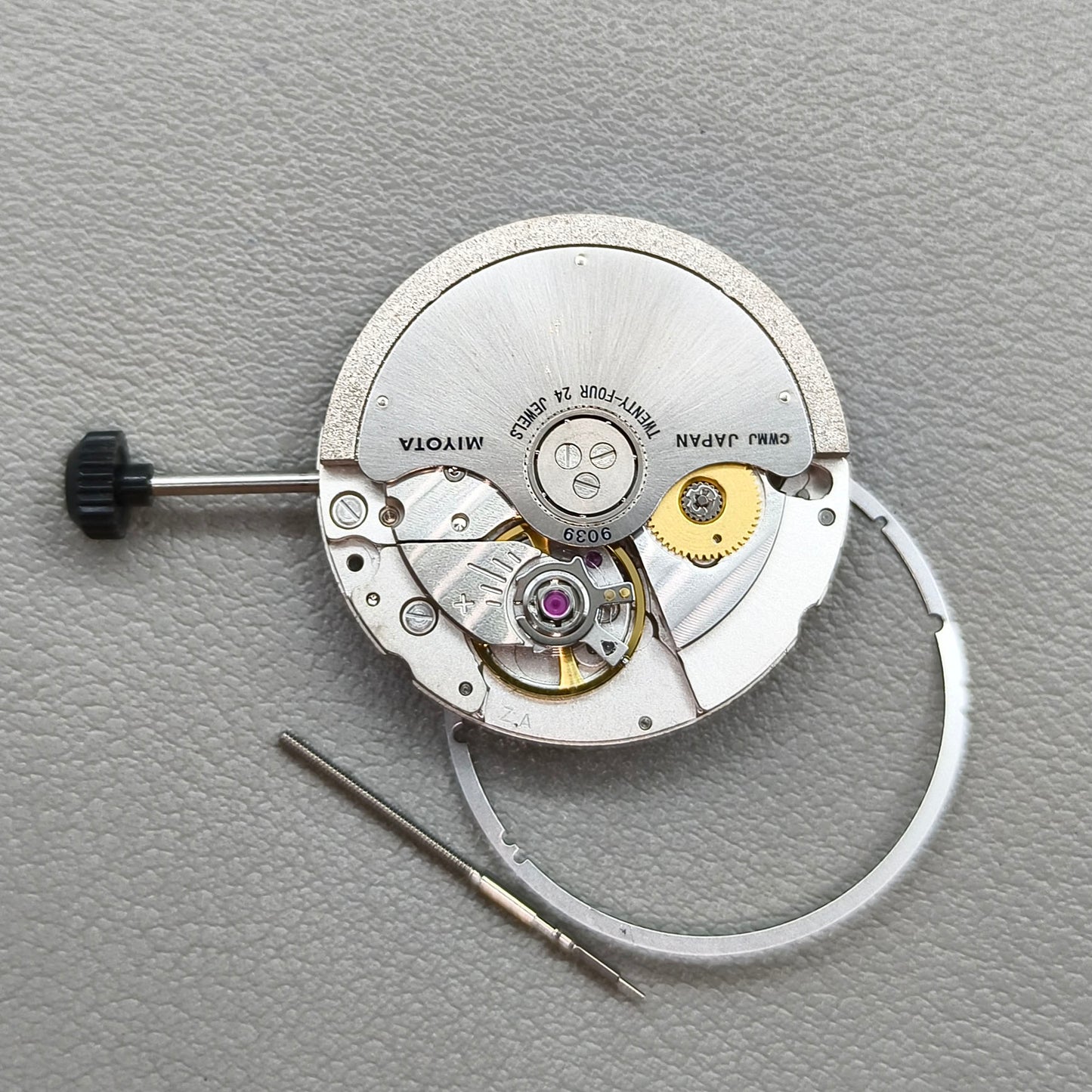 Japan Miyota 9039 Automatic Mechanical Movement 3 Hands With No Calendar