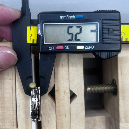 DG2813 Automatic Mechanical Movement 3 Hands Date@3 Replacement Miyota 8215 8205