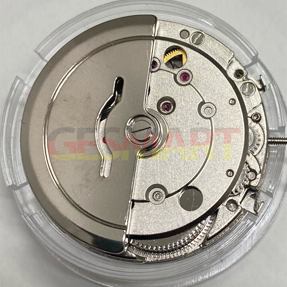 China Made 2813 automatic mechanical movement with single calendar, compatible with 8205 and 8215 watch models for precise timekeeping.