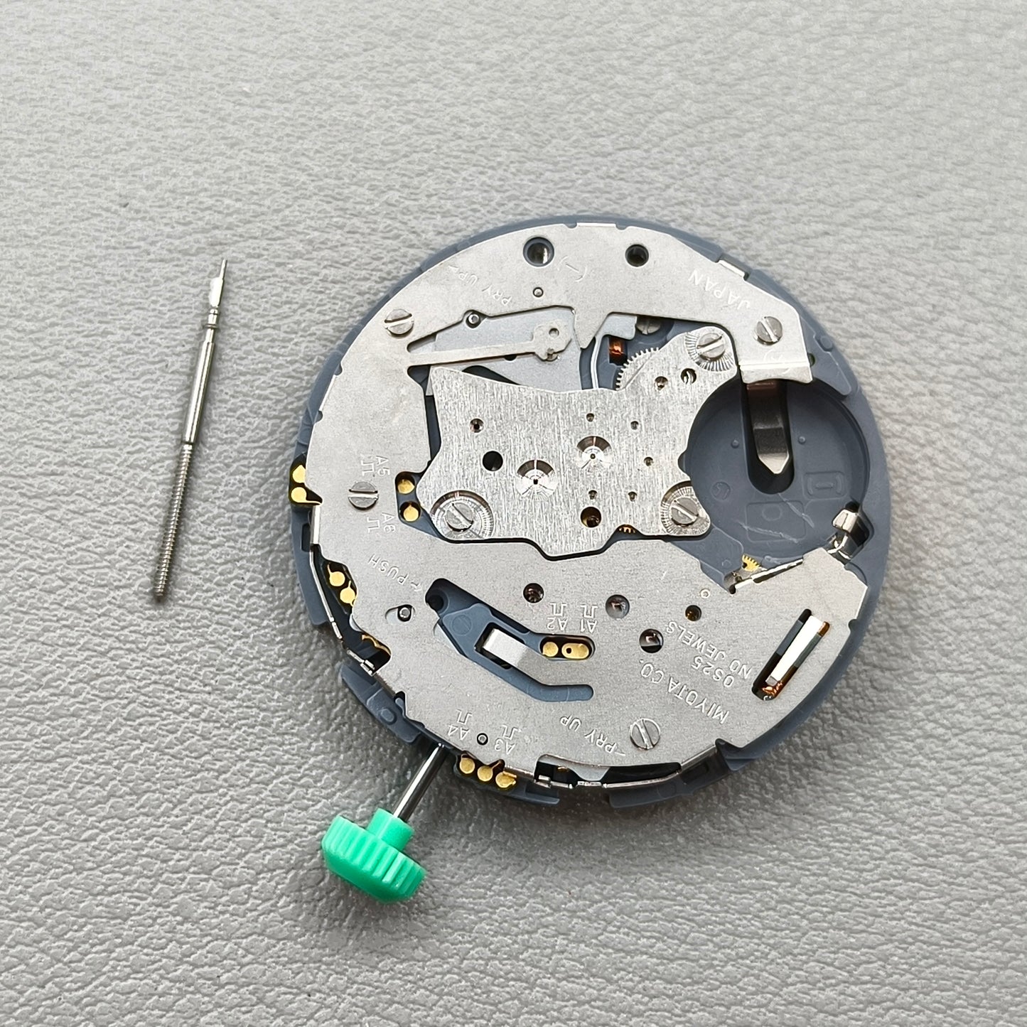 Japan Miyota OS25 0S25 Quartz Movement Date@4