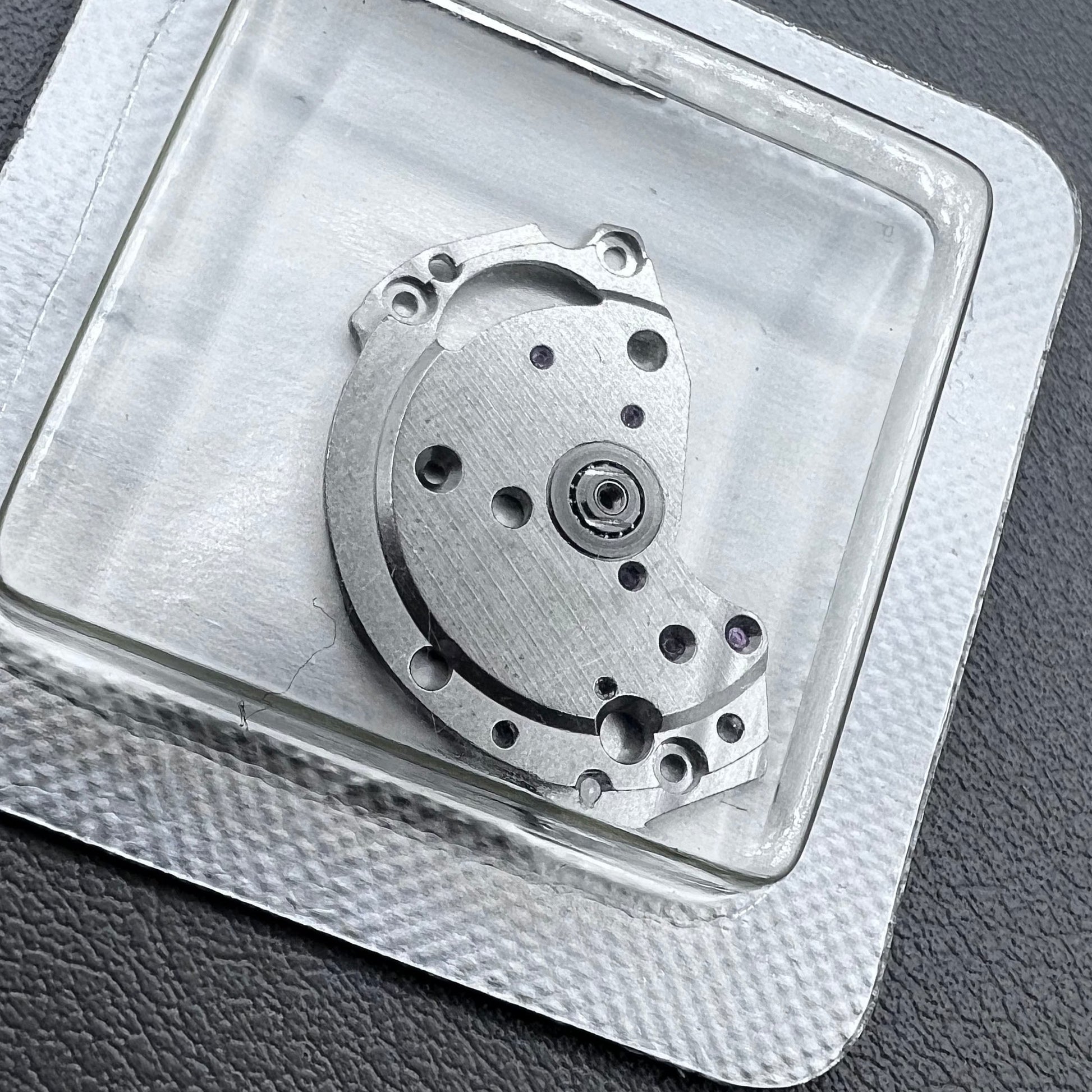 Silver upper bridge splint for Miyota 8200 8215 automatic watch movement by Generic, detailed component accessory