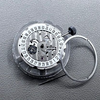 Japan Miyota 8215 silver plated automatic watch movement with date at 6 o?clock, precise mechanical design.