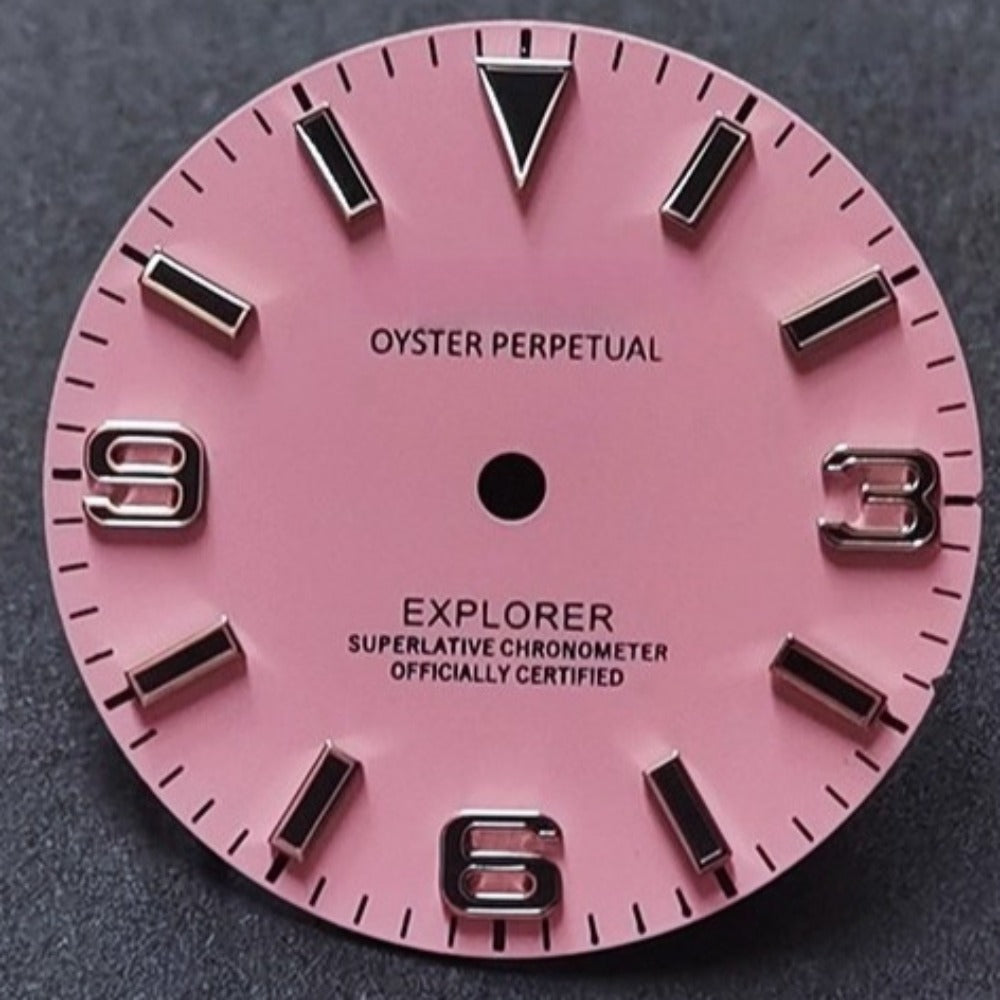 Pink 28.5mm C3 BGW9 blue lume seashell watch dial for NH35 diving watches, 200m water resistant.