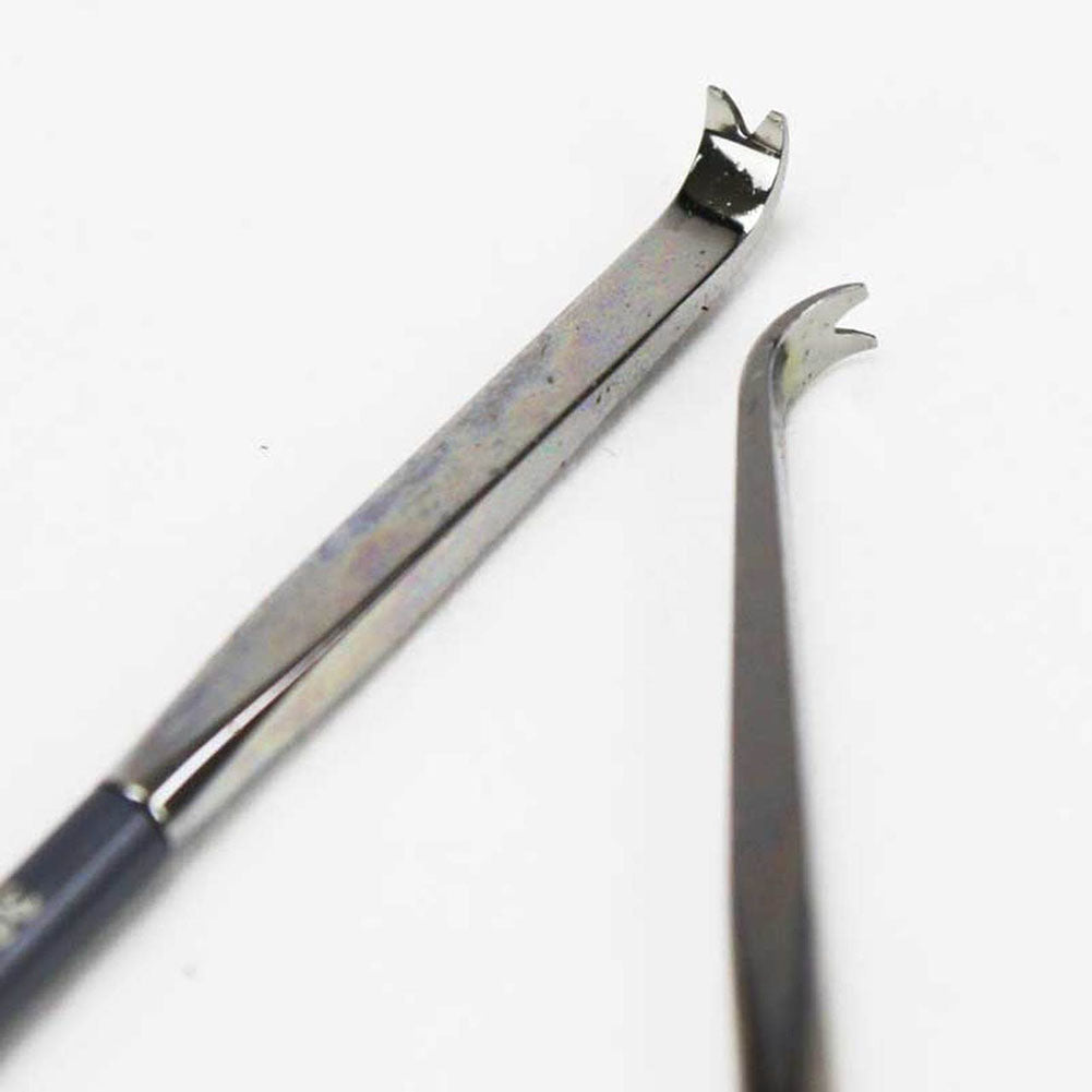 Bergeon 30018 watch hand lifting levers set for precise watchmaker tool repairs and adjustments.