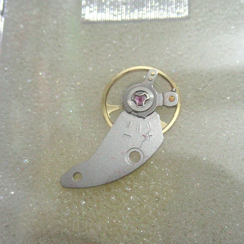 Original YN55 YN56 watch balance wheel splint #80 for precise movement repair.