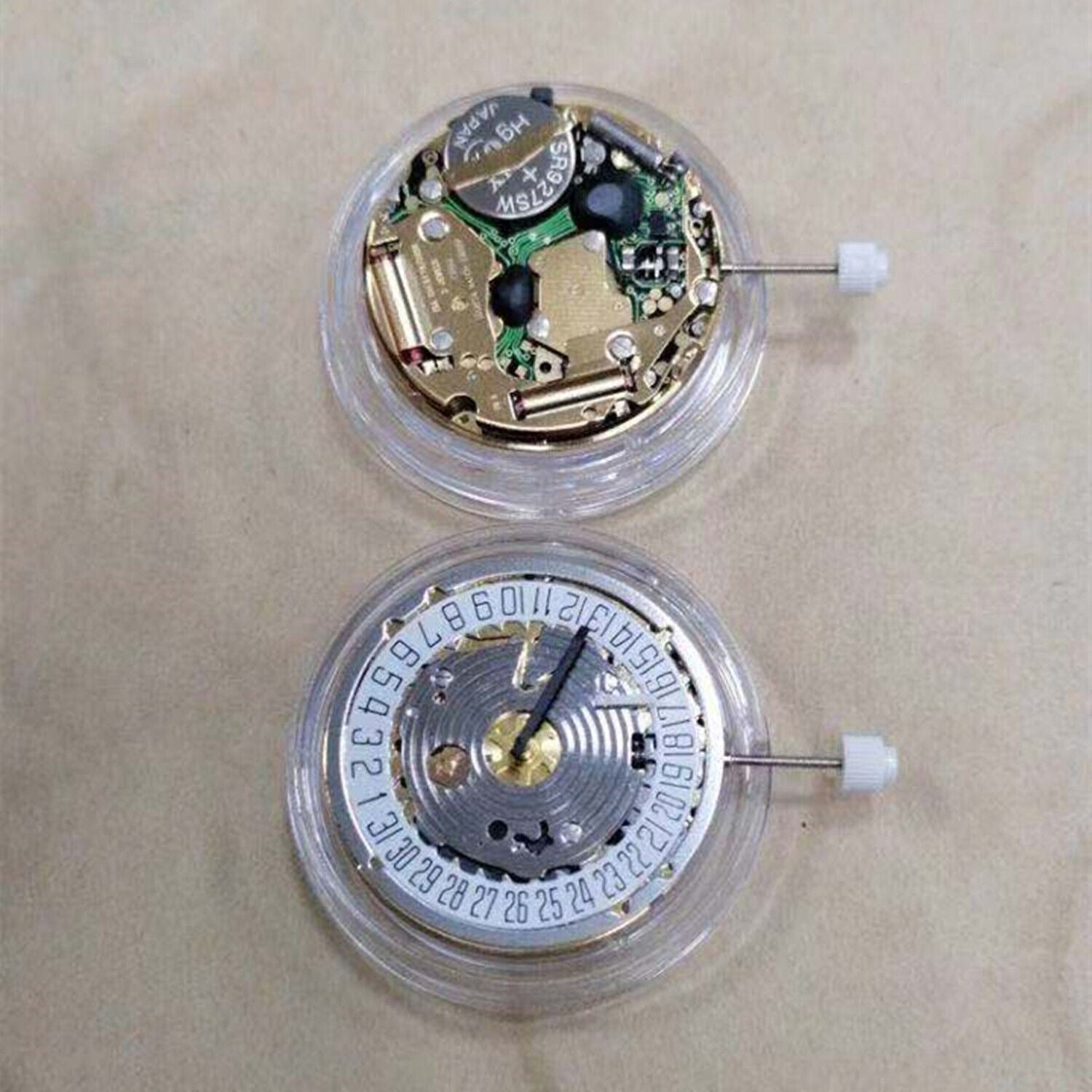 Watchmakers ISA 8176-2050 quartz movement with small second and date at 6 o'clock, replacement part