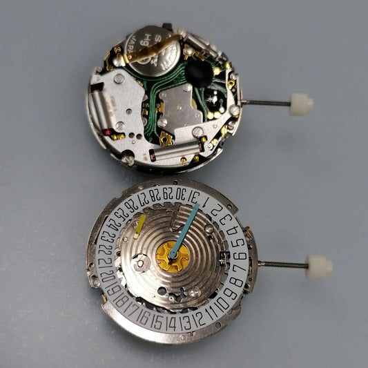 ISA 8171 silver quartz watch movement with date at 6, multifunction repair part for precise timekeeping
