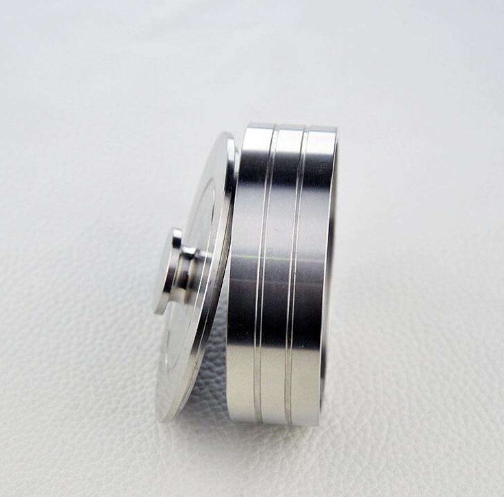 76mm stainless steel watch oil cup with anti-leak cover for precise lubricant storage.