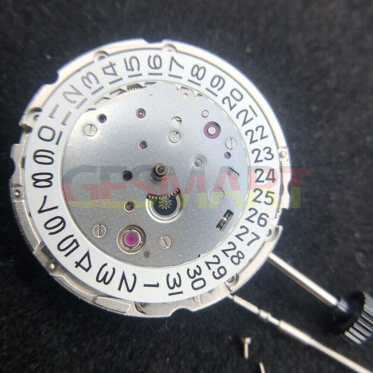Miyota Citizen 9015 automatic watch movement with date at 3 and 6 o'clock positions