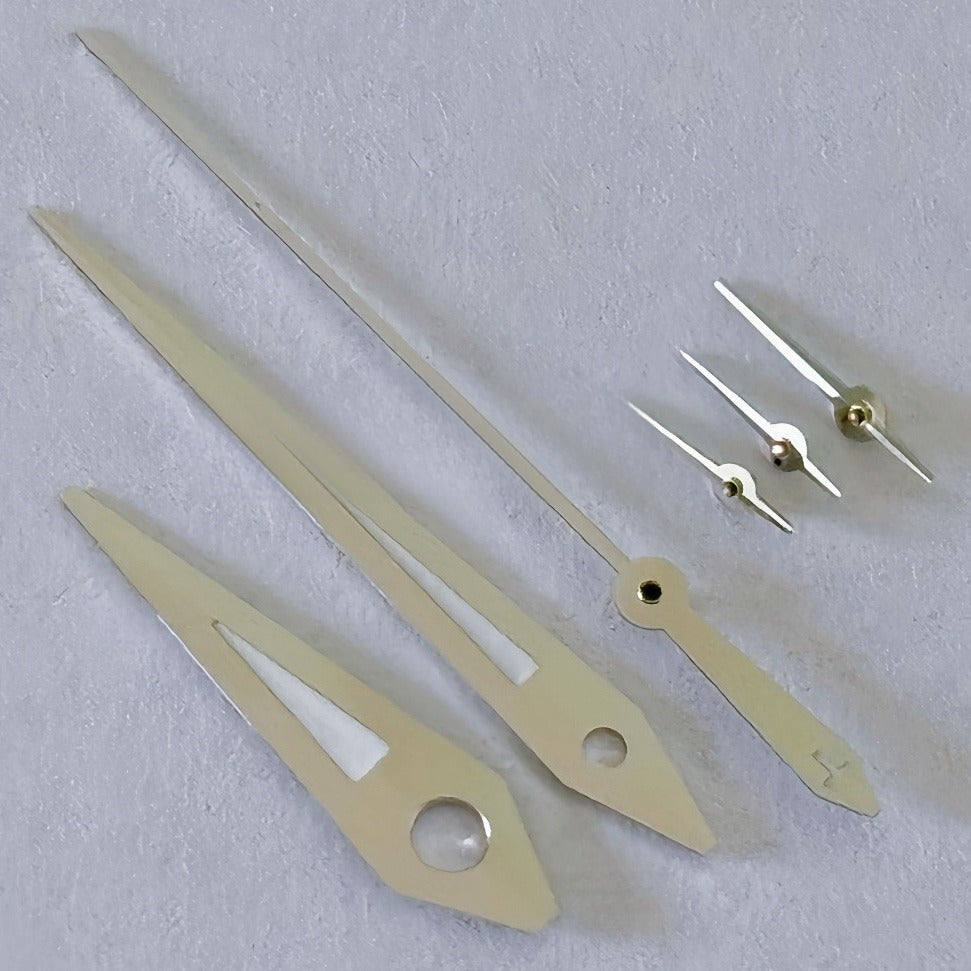 16.5mm silver-trimmed watch hands with green lume for ETA C01.211, T035.7