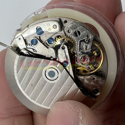 China Made 7750 GMT automatic watch movement with 3 hands and small seconds at 9, precision mechanical design.