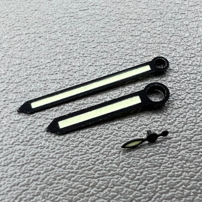 Green luminous 3-hand set with black trim for ST3600/ST3620/ETA6497/6498 movements.