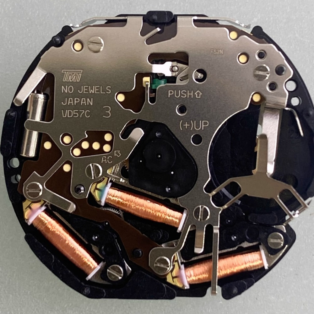 Epson VD57C High Cannon Pinion Quartz watch movement with date at 3, Japan made.