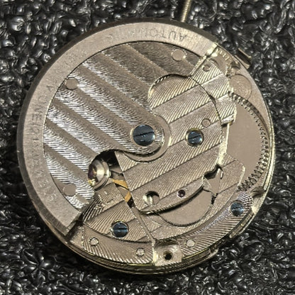 Tianjin Seagull ST16 automatic watch movement with date display at 12 o?clock, precise mechanical design
