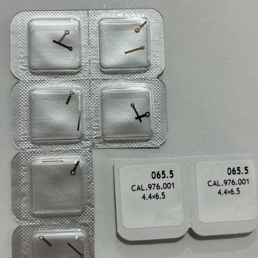 ETA 976.001 quartz watch hands set, 4.4x6.5mm, two hands for precise timekeeping.