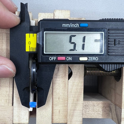 Swiss ETA805.144 Quartz Movement Golden Disk 3 Hands