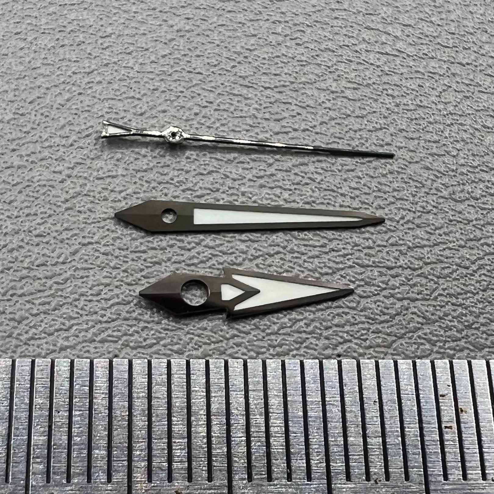 1. Two sets of green luminous watch hands for NH36 NH35 movement by C3.  