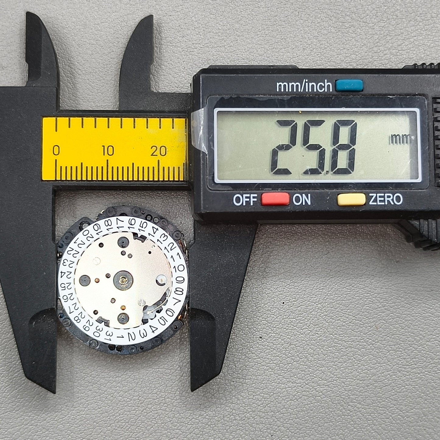 Japan Hattori Epson TMI VD53 VD53C Watch Quartz Movement 3 Hands,Date@4:30