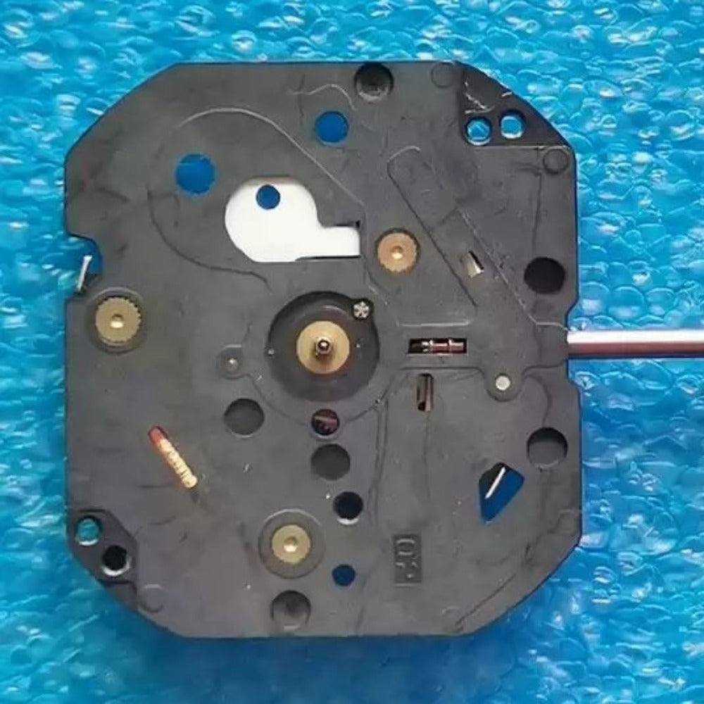 Seiko 7N21C quartz movement watch part, original Japan-made replacement for precise timekeeping.