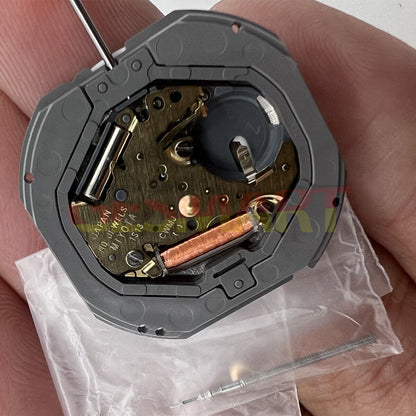 Miyota 1S13 quartz movement with date display at 3 o'clock, precise timekeeping for watches