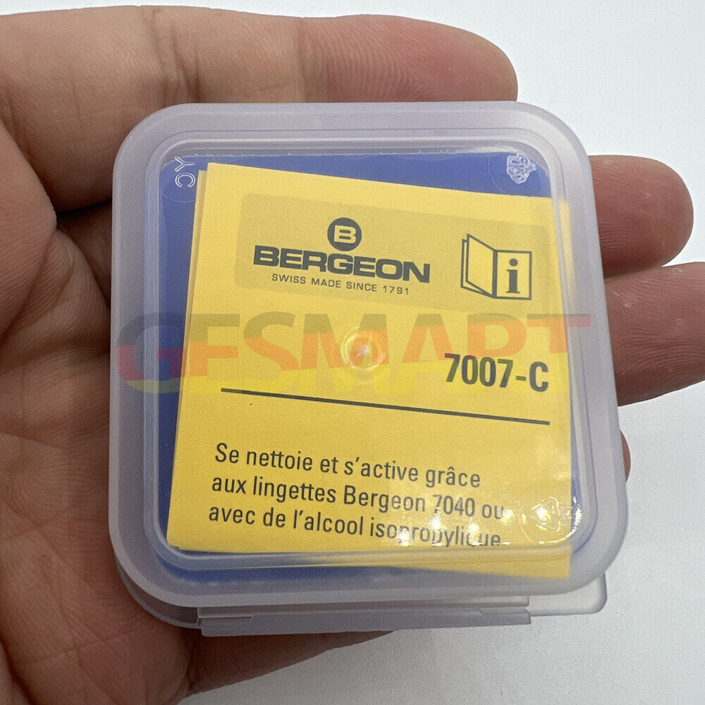Bergeon 7007-C precision cleaning swabs for watch maintenance and delicate part cleaning