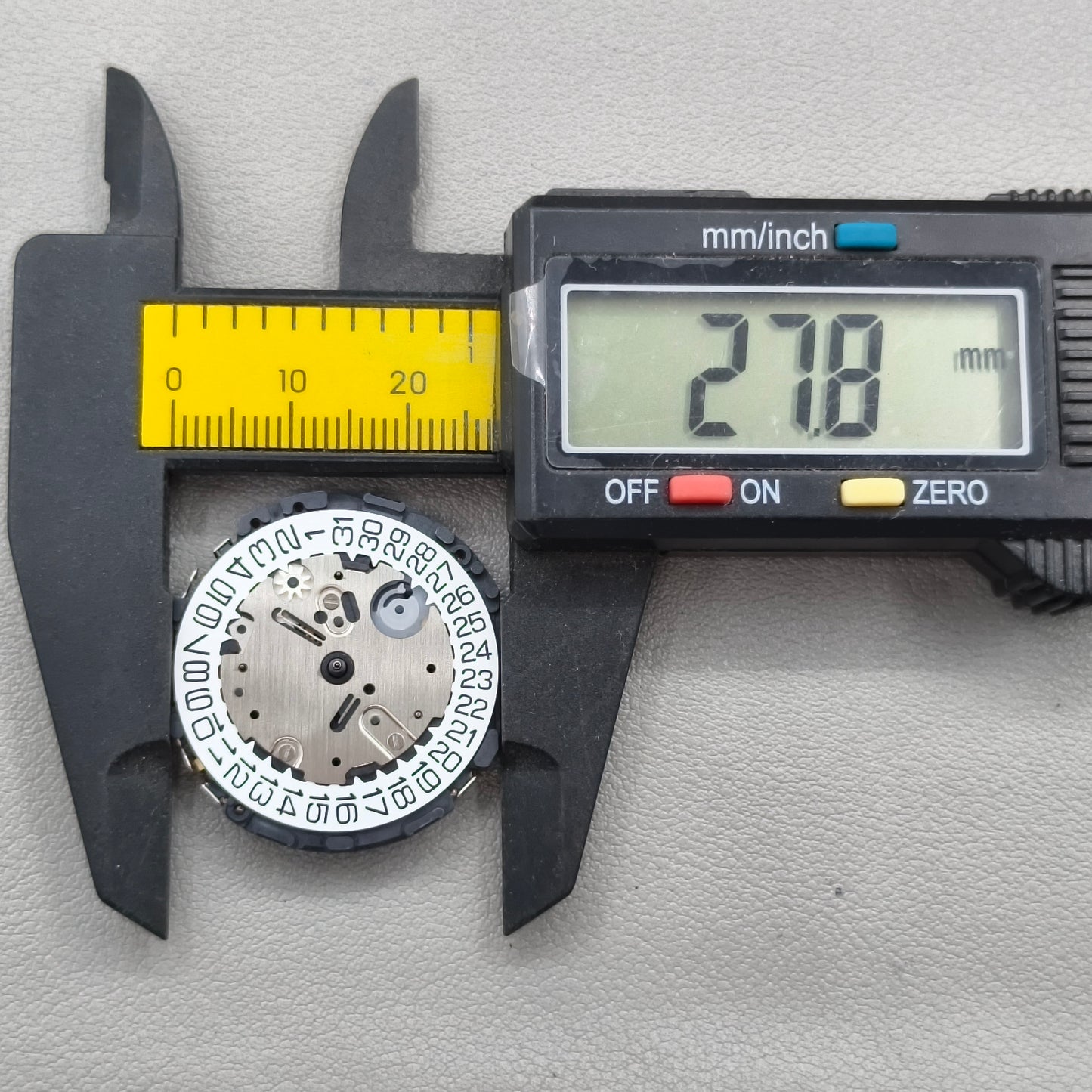 Japan Hattori Epson VR3G VR3GA Watch Quartz Movement Date@3
