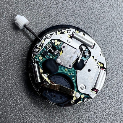 Swiss ISA 8176A 8176-1990 White Dial Watch Quartz Movement