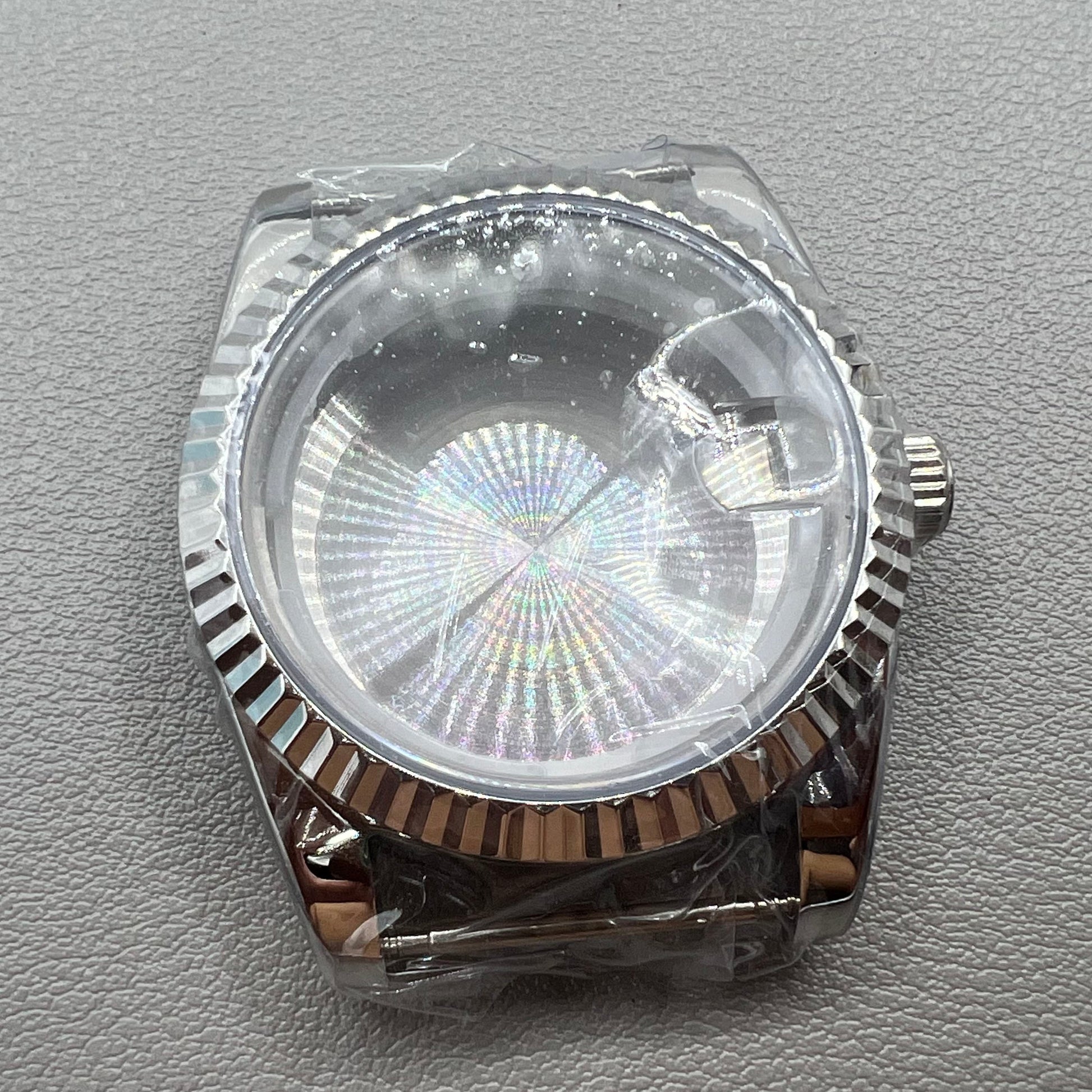 36MM steel watch case with mineral glass mirror, compatible with Miyota 8215/2813/8205/8200 movements.