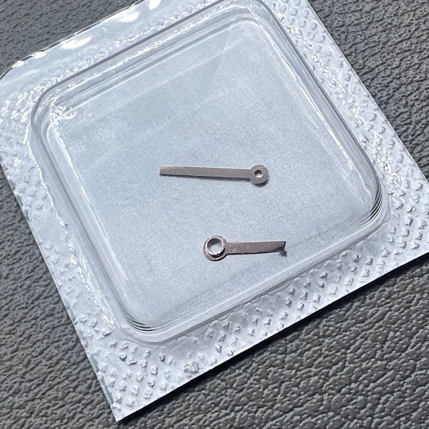 4.4x6.5mm Rose Golden 2 Hands Watch Hands for ETA 976.001 Movements