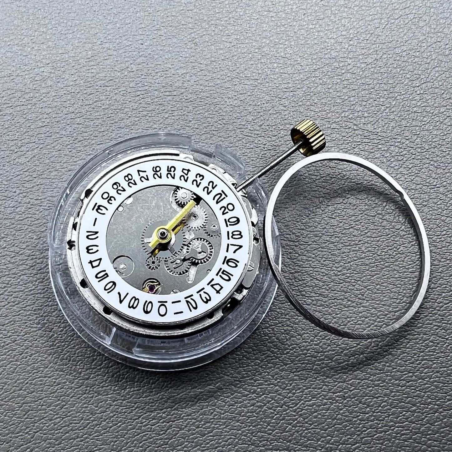 China Mingzhu 2813 automatic mechanical movement for GMT watch replacement, precise and durable parts.