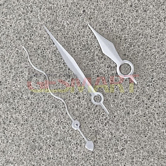 Wave-shaped second hand in black for NH35/NH36/4R/7S watch movements, enhancing time precision and style.