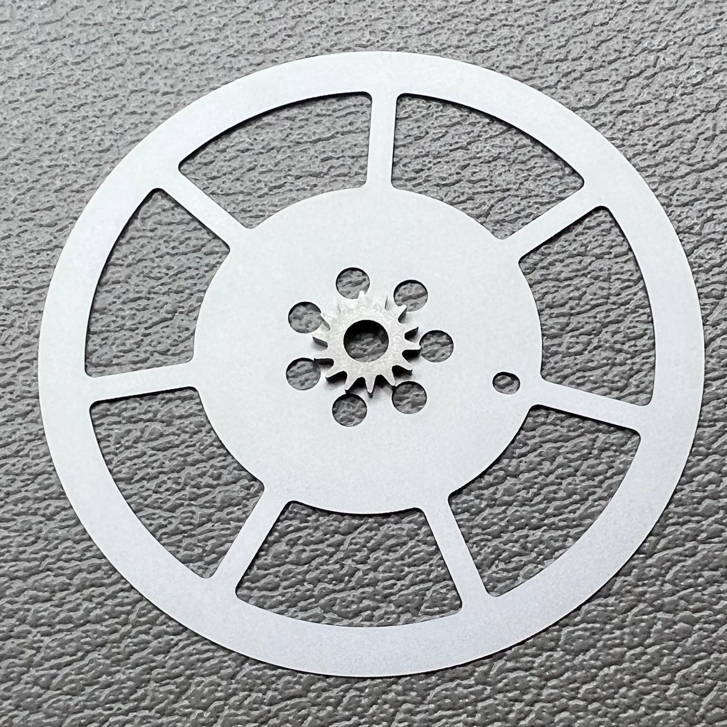 2 Stück Miyota 8285 Uhrwerk aus Japan mit Wochenanzeige und Datum bei 12 Uhr