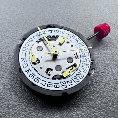 Swiss ETA G15.21A quartz watch movement with date display at 4 o'clock, precision and durability.
